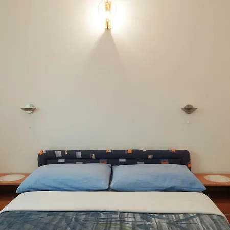 Bright Krk With Balcony And Proximity * Krk Town